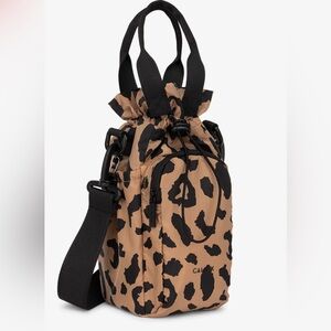 CALPAK Water Bottle Holder Cheetah Print